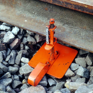 Rail Deflation Measuring Device